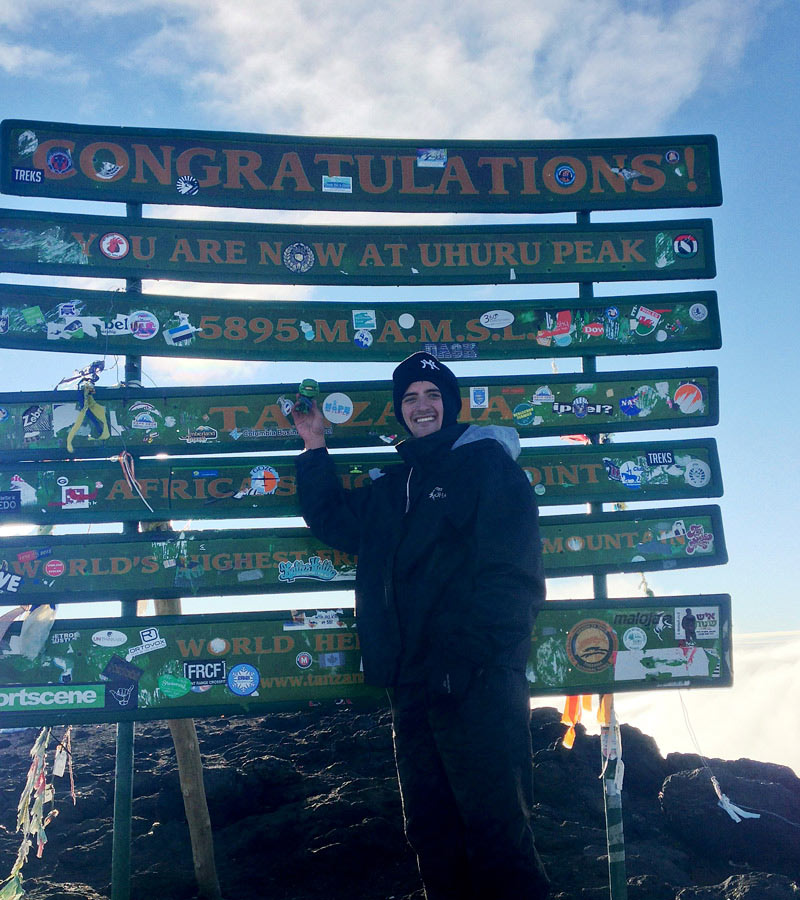 TimeliestBrute Kilimanjaro summit